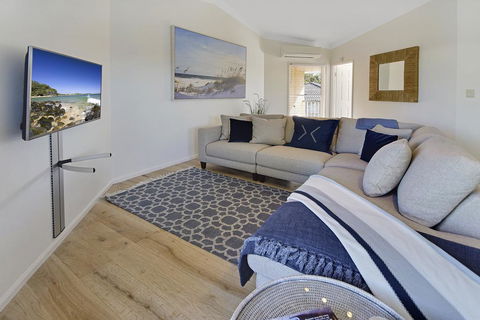 Advance Place - Accommodation ACT 2