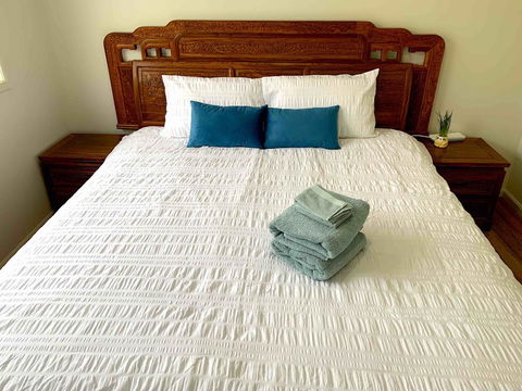 AHA Family Holiday House With Huge Backyard - Accommodation ACT 0