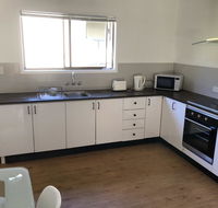 Airlie Getaway Unit 1 - Accommodation ACT