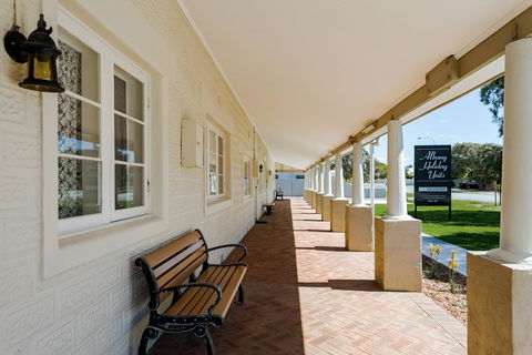 Albany Holiday Units - Accommodation ACT 2