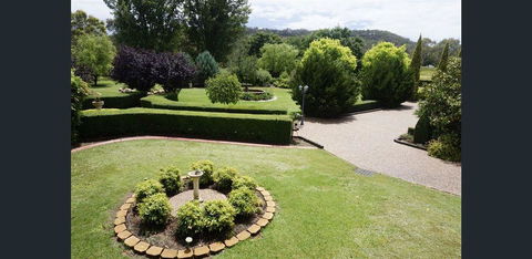 Allora Lodge Bed And Breakfast - Accommodation ACT 1