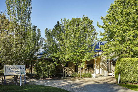 Alpine Valley Cottages - Accommodation ACT 1