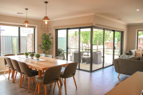 Amaroo - Accommodation ACT 3