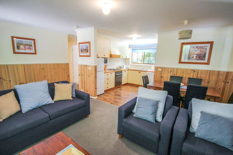 Amber Cottage - Accommodation ACT 2