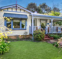 Ambrose Cottage Front Apartment - Accommodation ACT
