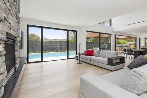 ANCHORAGE - MOUNT MARTHA - Accommodation ACT 3