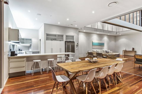 Angourie Beach House @ Corporate Boardies - Accommodation ACT 3
