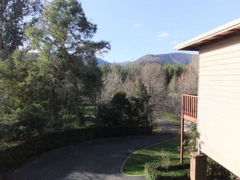 Apple Blossom Retreat - Accommodation ACT 1