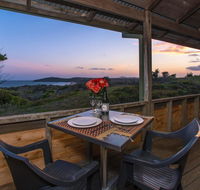 Aqualuna- Excellent surfing beaches. - Accommodation ACT