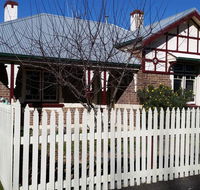 Arden on McLachlan - Accommodation ACT