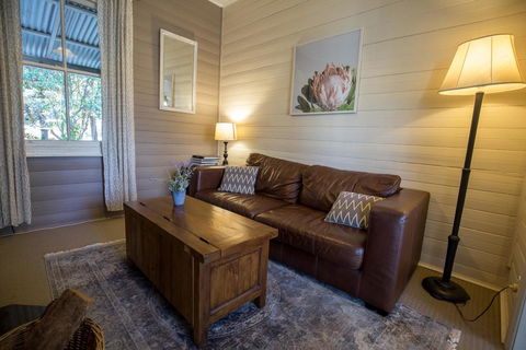 Arohanui - Accommodation ACT 1