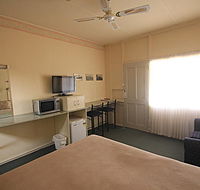 Aromet Motor Inn - Accommodation ACT