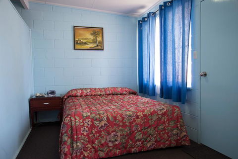 Artesian Motor Inn - Accommodation ACT 2