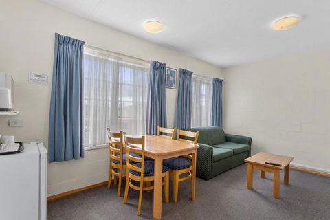 Martin Cash Motel - Accommodation ACT 3