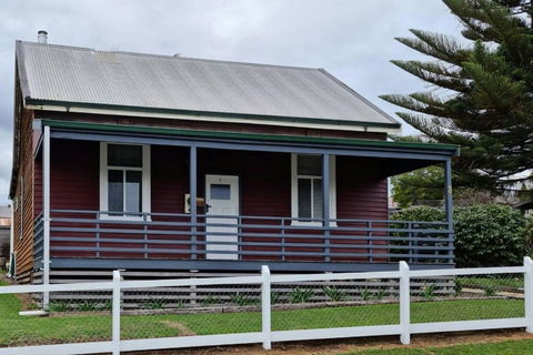 Millhouse On Pine - Accommodation ACT 0