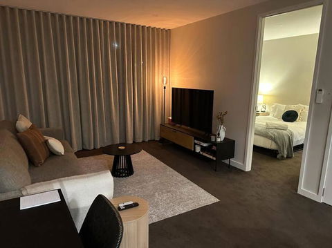 Modern Griffith Apartment - Accommodation ACT 3