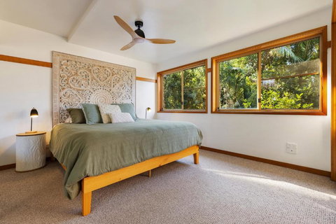 NEW Luxury Angourie Villa! Dream Location, WiFi ++ - Accommodation ACT 2