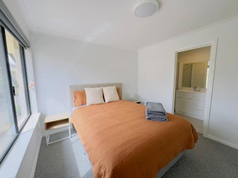 New Unit On Oswald - Accommodation ACT 2