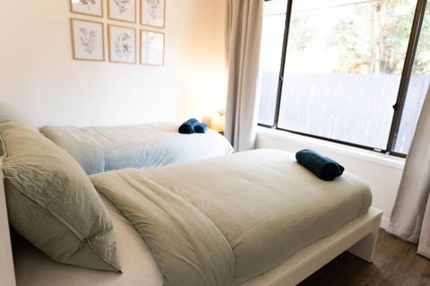 Newly Renovated Home Near Shops, M1, National Forest & Koalas! - Accommodation ACT 3