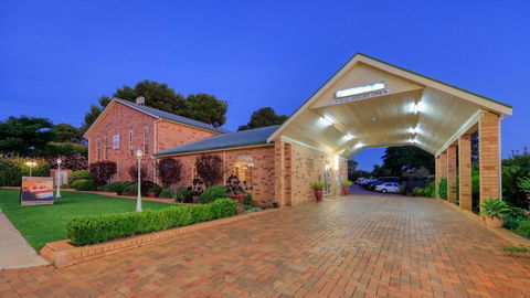 North Parkes Motel - Accommodation ACT 0