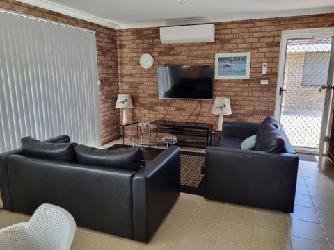Ocean Beach Chalet 16 - Accommodation ACT 0