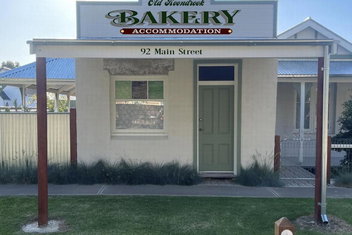 Old Koondrook Bakery with Accommodation ACT