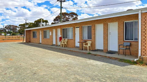 Ongerup Hotel - Accommodation ACT 1