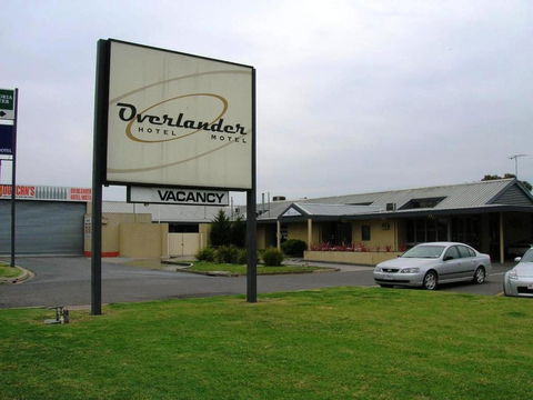 Overlander Hotel Motel - Accommodation ACT 1