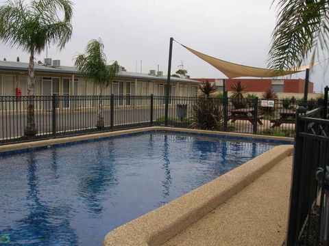 Overlander Hotel Motel - Accommodation ACT 0