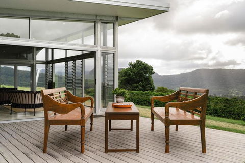 Origin House Carool - Accommodation ACT 3