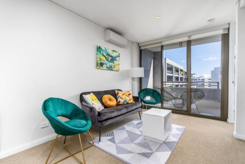 Parliamentary Triangle 1BR Apartment - Accommodation ACT 0