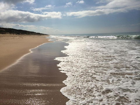 Paradise On The Boulevard - 90 Mile Beach Holiday Home - Accommodation ACT 1