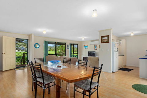 Pascalinga 38 Carrickalinga Road - Accommodation ACT 3
