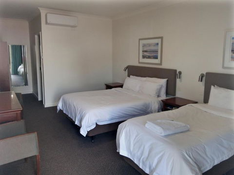 Pastoral Hotel Motel - Accommodation ACT 1