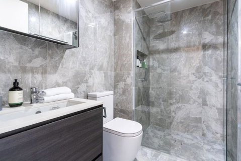 Perfectly Located 1BR BA Apartment - Accommodation ACT 3
