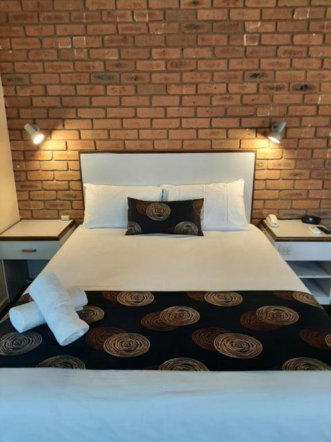 Peppermill Inn Motel - Accommodation ACT 2