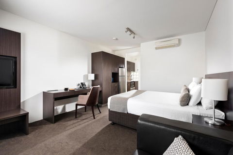 Pier 21 Riverside Apartment Hotel - Accommodation ACT 2