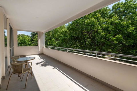 Quiet Apartment In Braddon ACT - Accommodation ACT 0