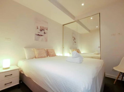 PR126-1 BR Comfy Stay Next To Station With FREE Parking - Accommodation ACT 0