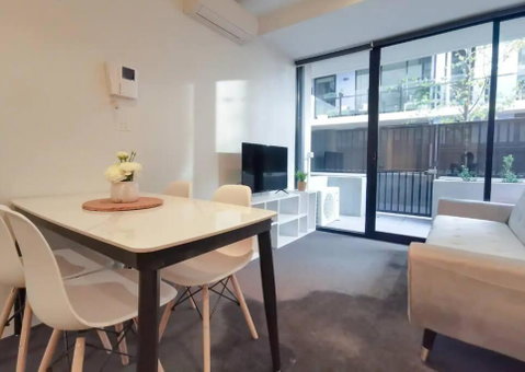 PR126-1 BR Comfy Stay Next To Station With FREE Parking - Accommodation ACT 3