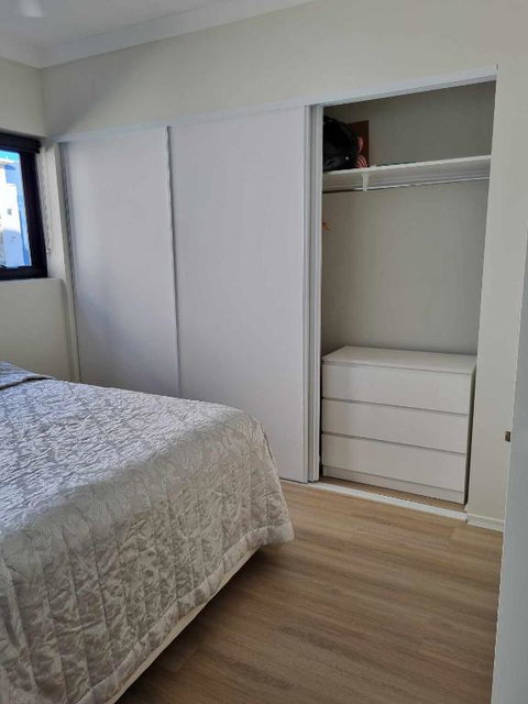 Private Bedroom And Bathroom In A Shared Apartment - Accommodation ACT 1