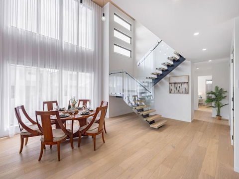 Prestige And Elegance 5BR House W Pool Rochedale - Accommodation ACT 1