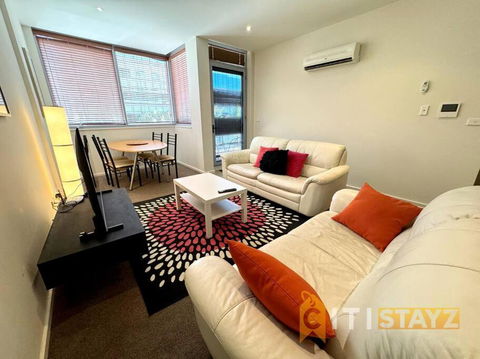 Pretty Penthouse - Close To ANU - Accommodation ACT 1
