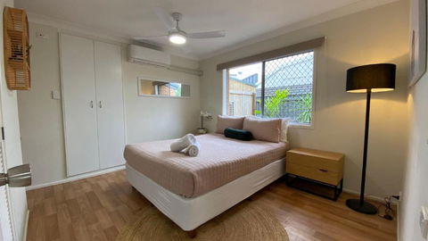 Private Guesthouse - Pet Friendly - Walk To Beach - Accommodation ACT 0