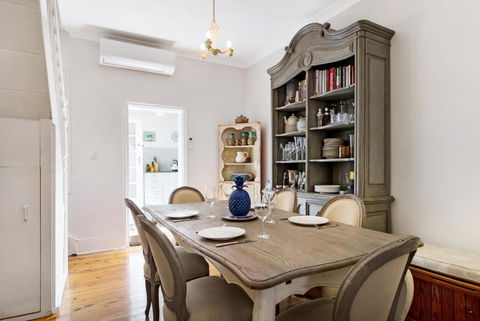 Pyrmont Self-Contained Terrace House (64 BUL) - Accommodation ACT 0