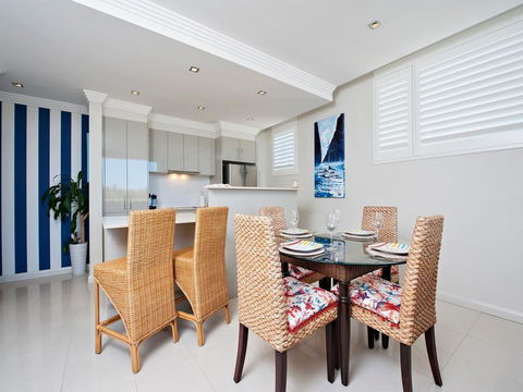 Aura Unit 12 - Shoal Bay - Accommodation ACT 3