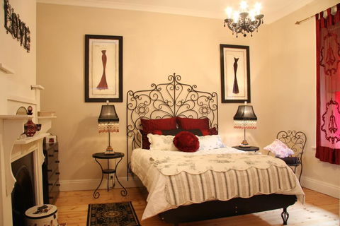 Azalea Cedar-Rose Barossa Valley Villa - Accommodation ACT 0