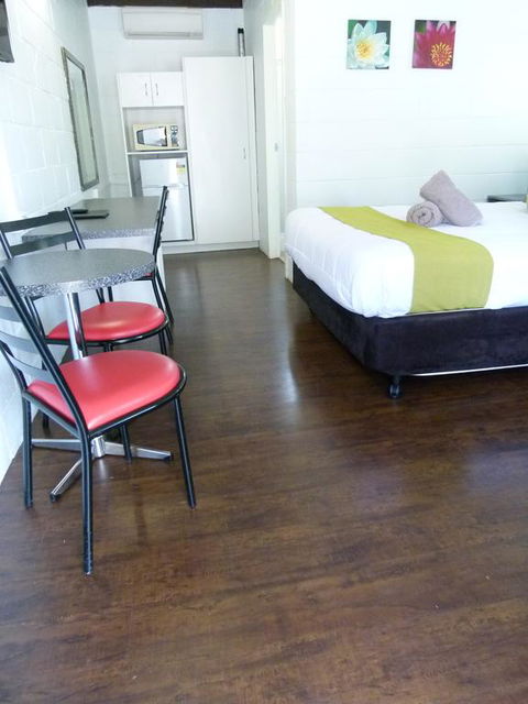 Azalea Motel - Accommodation ACT 0