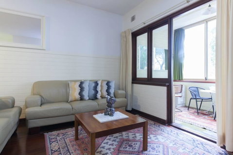 B2 Broadway Abode Close To Swan River, UWA & Hospitals - Accommodation ACT 2