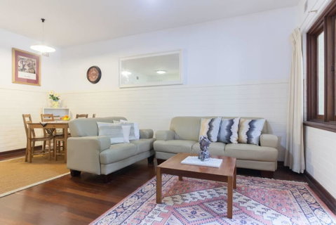 B2 Broadway Abode Close To Swan River, UWA & Hospitals - Accommodation ACT 0